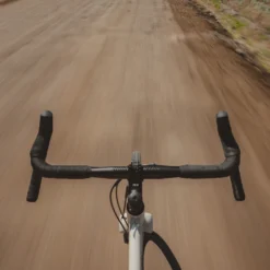 PNW Components Coast Handlebar - 31.8 | Road/Gravel -Rijwiel Onderdel Verkoopwinkel pnw components coast handlebar black mounted race 1242242