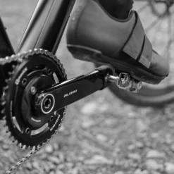 Rotor ALDHU Carbon Crankarms - Black 17 Rotor ALDHU Carbon Crankarms - Black -Rijwiel Onderdel Verkoopwinkel rotor aldhu carbon crankarms action 2 933746