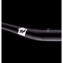 Sixpack 1st Ride Kids Handlebar - 31.8mm - Black -Rijwiel Onderdel Verkoopwinkel sixpack 1st ride handlebar close side 1374088