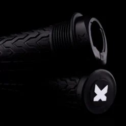 Sixpack S-Trix PA Lock-On Handlebar Grips - Foxhunt Orange -Rijwiel Onderdel Verkoopwinkel sixpack s trix pa grips black side close 1376690 1